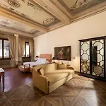Palazzo Martellini Residenza D'epoca 公寓式酒店 佛罗伦萨