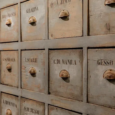 Lägenhetshotell Palazzo Martellini Residenza D'epoca