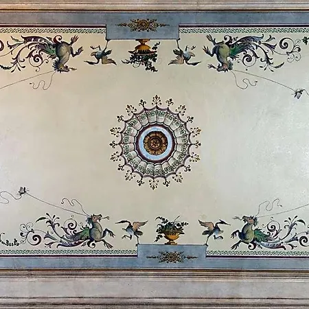Apartmanhotel Palazzo Martellini Residenza D'epoca 4*