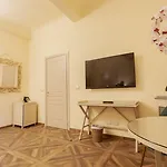 Palazzo Martellini Residenza D'epoca Апарт-отель Флоренция