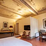 Апарт-отель Palazzo Martellini Residenza D'epoca 4*